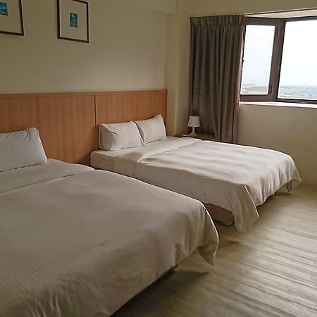 Angela Hotel Taitung Luaran gambar