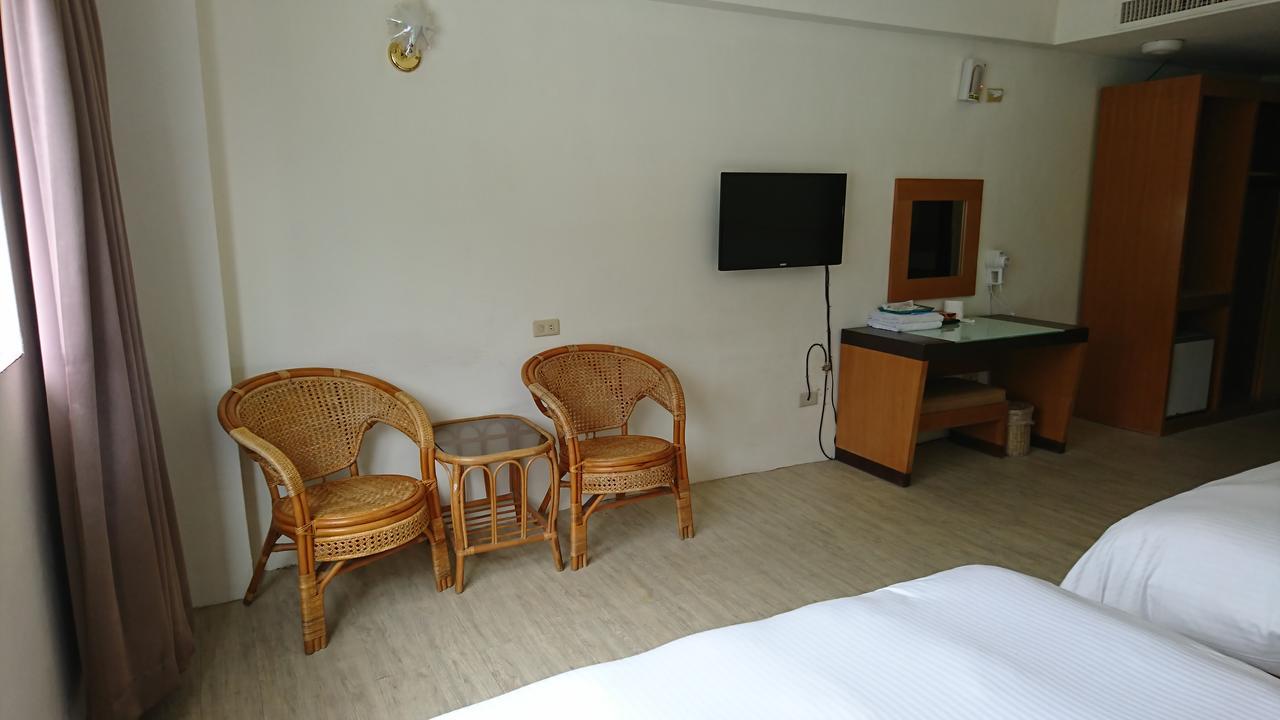 Angela Hotel Taitung Luaran gambar